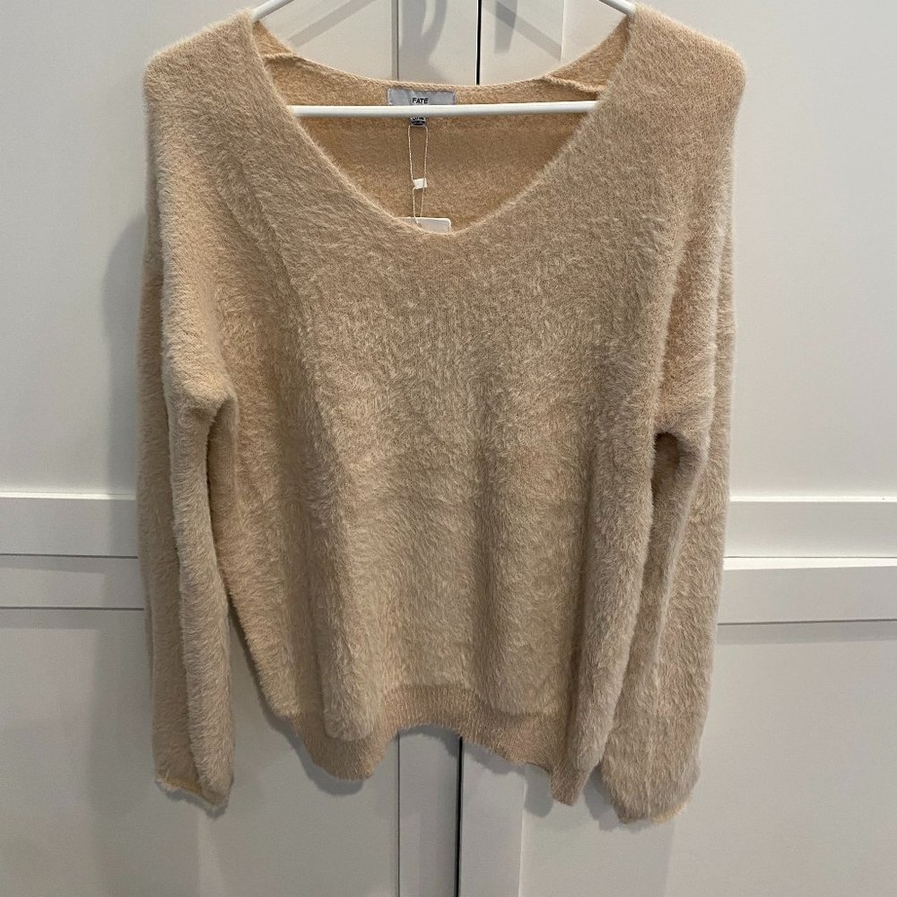 Fate Women's V-Neck Sweater in Cream